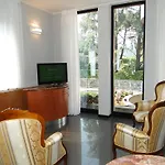 Hotel Moderno