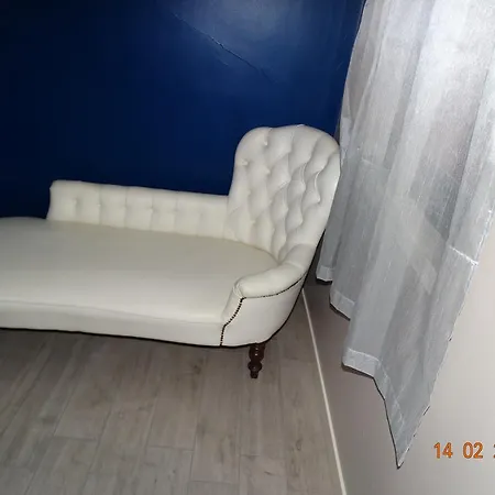 ホテル Moderno