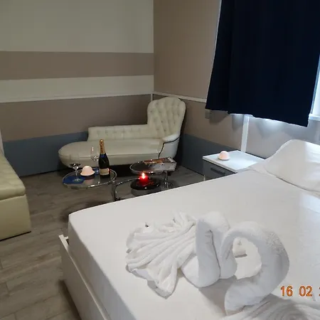 Moderno Hotell Grumello del Monte