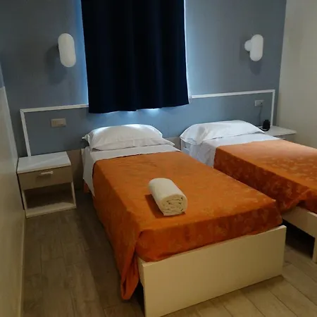 Moderno Hotell 3*